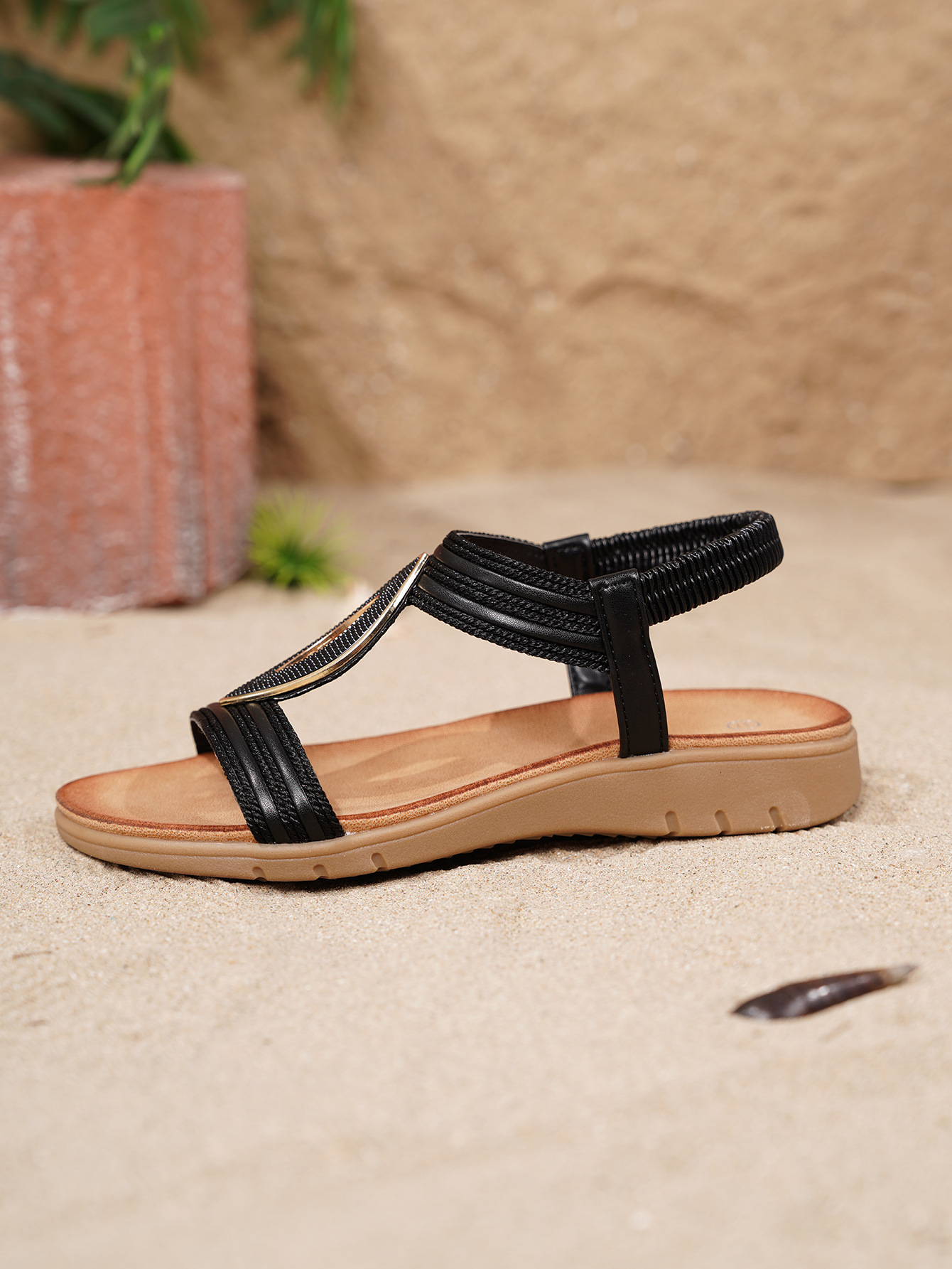 Fairy-style Soft-soled Fashionable Roman Women's Shoes With Metal Buckle, Versatile Flat Sandals For Women_desvips.com
