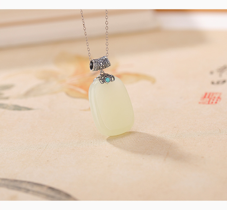 Mặt dây chuyền bạc S925 đá ngọc Hotan tự nhiên khắc Lục Tự Chân Ngôn phong cách vintage — Mặt dây chuyền đơn (không bao gồm chuỗi) chi tiết 4