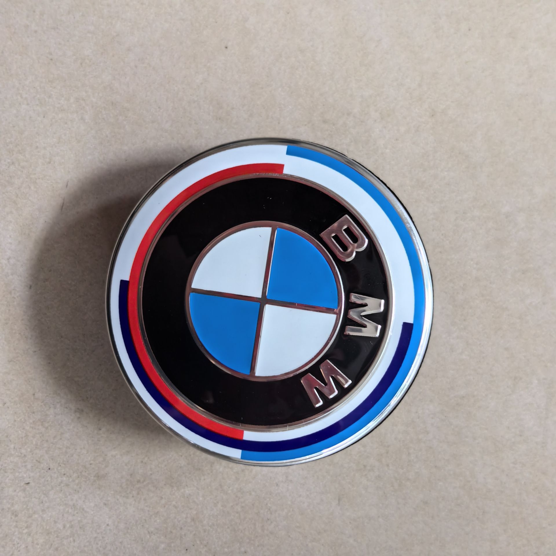 Applicable to BMW suspension wheel hub cover 1 series 2 series 3 series 4 series 5 series 7 series X1X2X3X4X5X6X7 center wheel hub cover