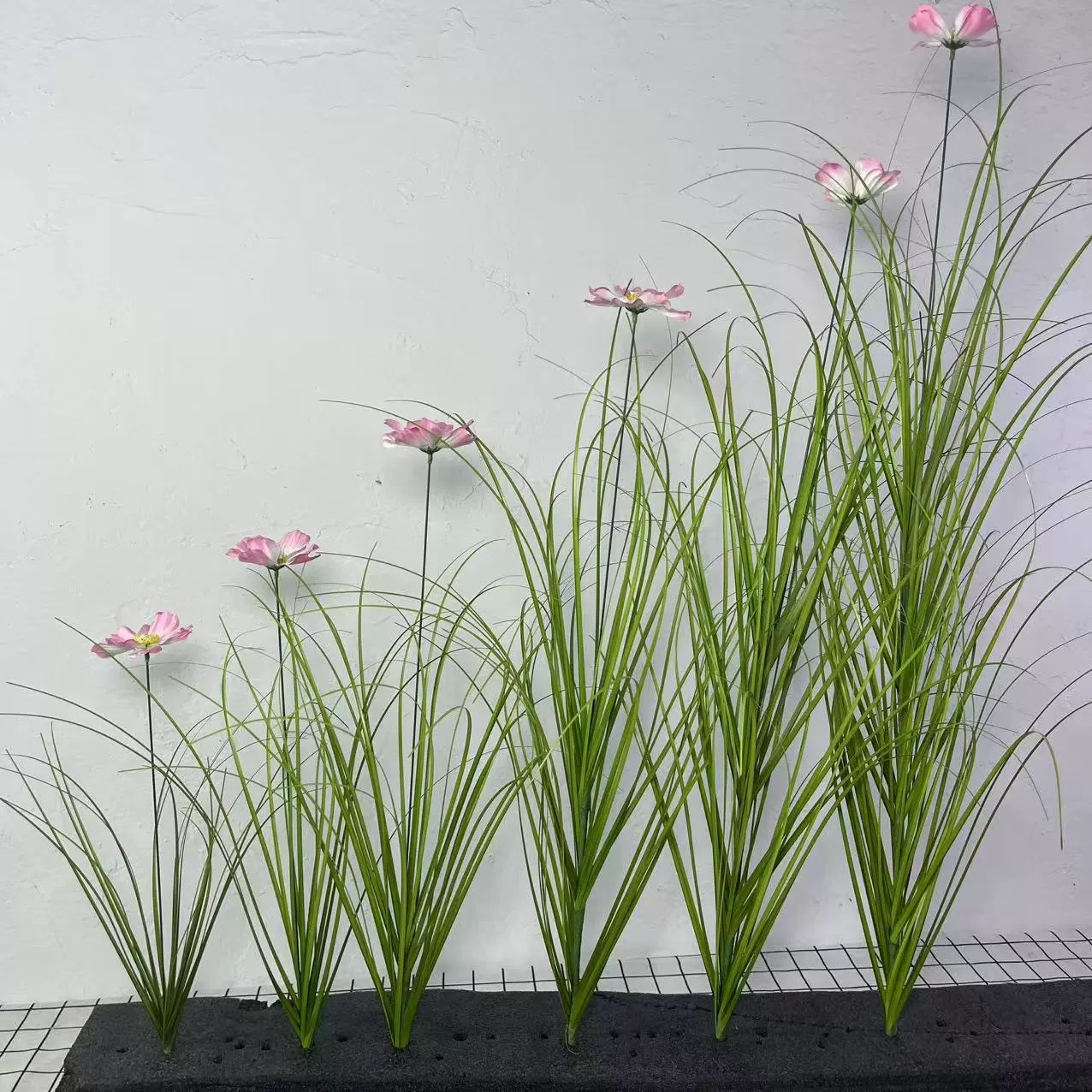 Искусственная трава для ландшафтного дизайна в помещении, искусственная трава для оформления цветочных композиций, искусственная тростниковая трава, луковая трава, искусственные зеленые растения.