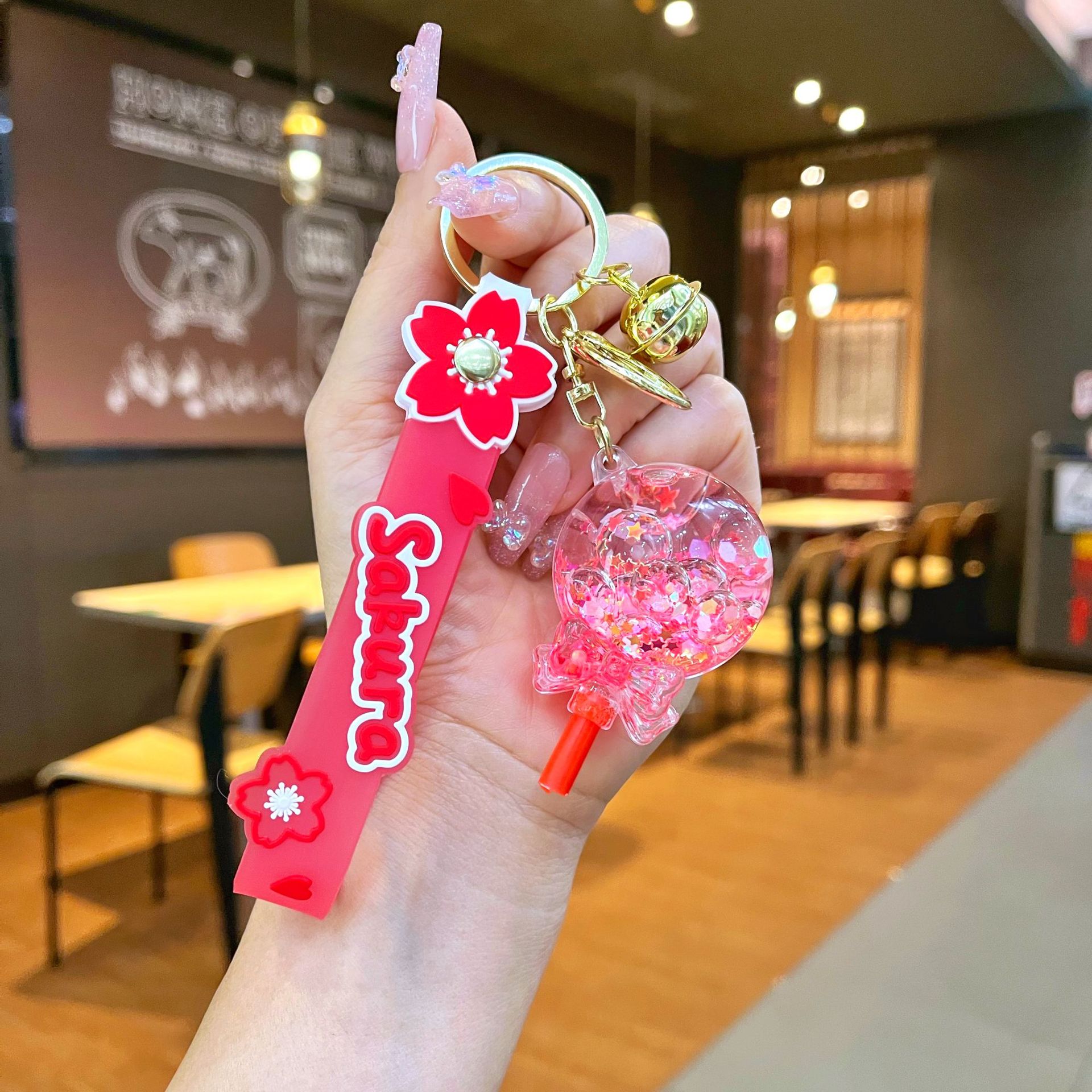 Nuevo llavero de dados luminosos con aceite, cuentas de burbujas, dados, colgantes de botella de arena de cristal, colgantes de bolsas al por mayor