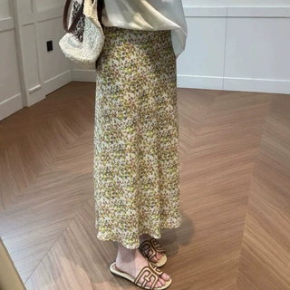 大码女装通勤风碎花A字半身裙女夏季微胖mm高腰长裙浅黄色休闲裙
