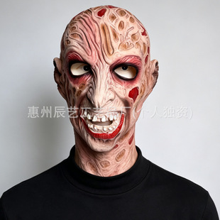 �f�}����ɭ���R��Freddy����^�׷��R���������z��������z���|