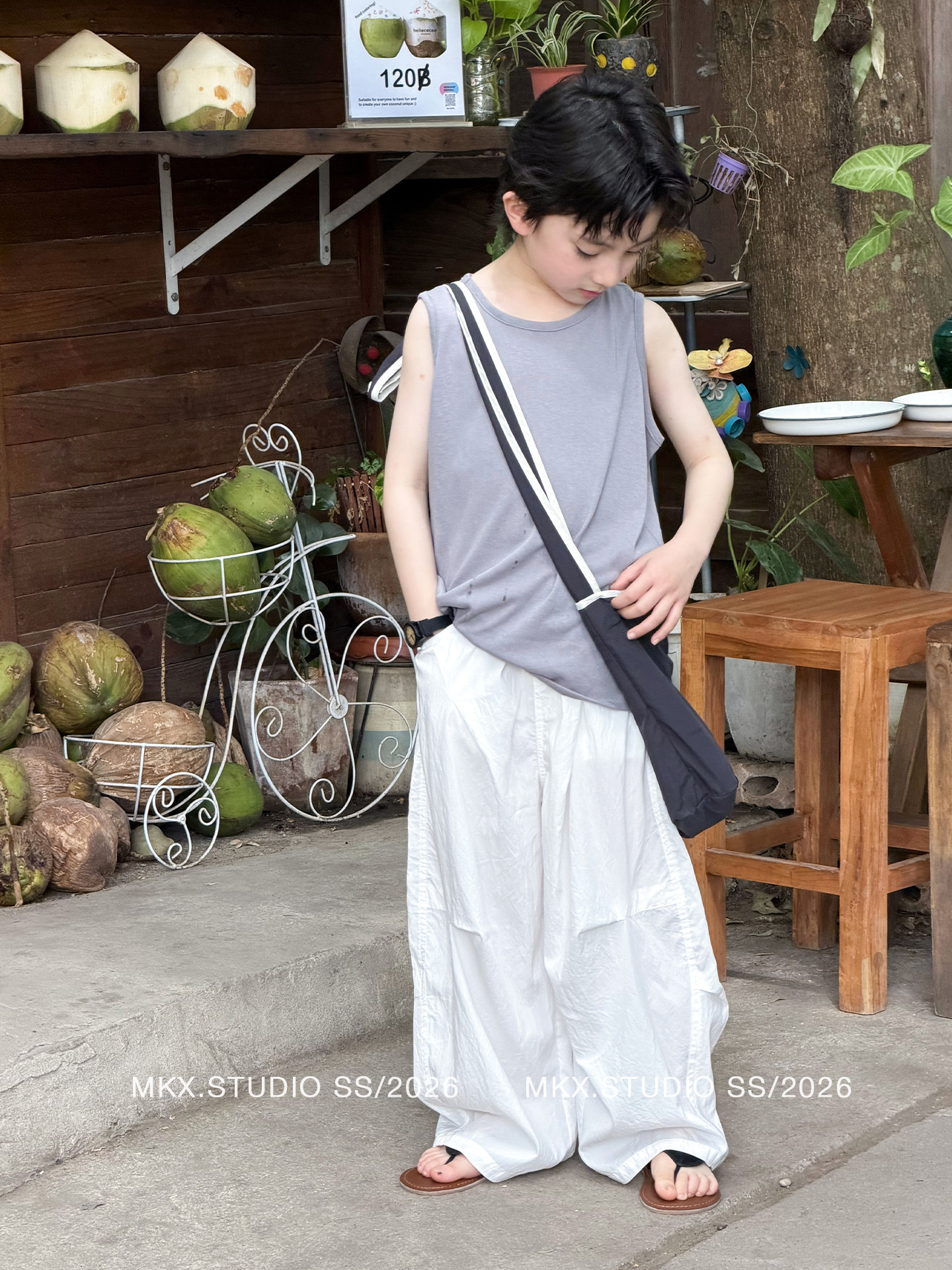 Ropa infantil chaleco para niños camiseta sin mangas para niños verano 2026 nuevo estilo coreano para niños camiseta transpirable ligera y casual