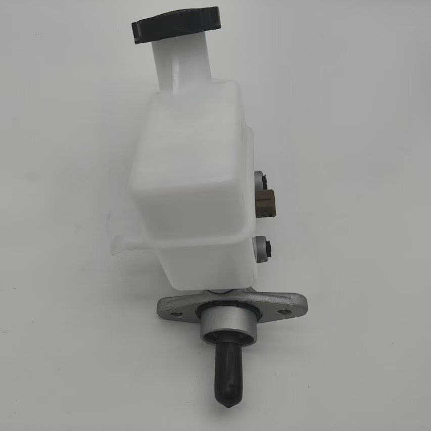 18040252 19209249 18060789 – Suitable for Chevrolet Avalanche car brake master cylinder