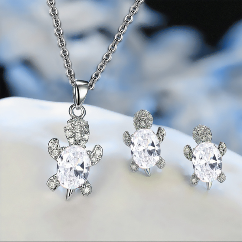 Boutique Fashion Design Voller Diamant Exquisite Kleine Schildkröte Ohrringe Halskette Schmuck Set_voghion.com