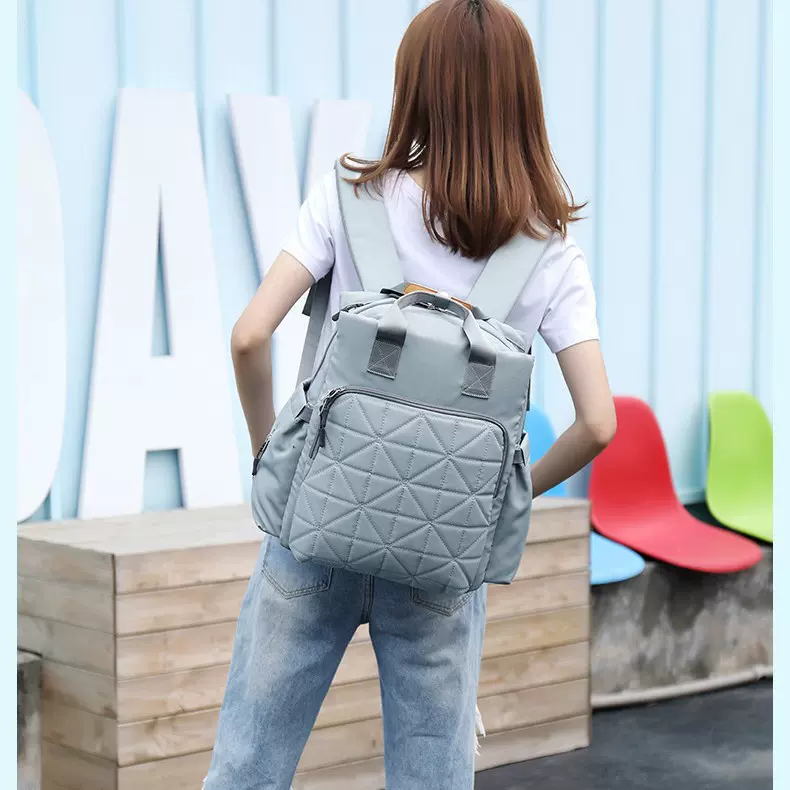 大容量多功能妈咪包时尚背包便携双肩母婴包妈妈尿布包外出旅行包