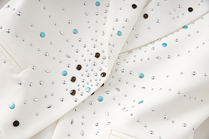 Abbigliamento da donna, giacca da abito piccola a maniche lunghe, a tinta unita, con un bottone, colore bianco diamante caldo, vestibilità attillata, temperamento autunnale precoce_voghion.com