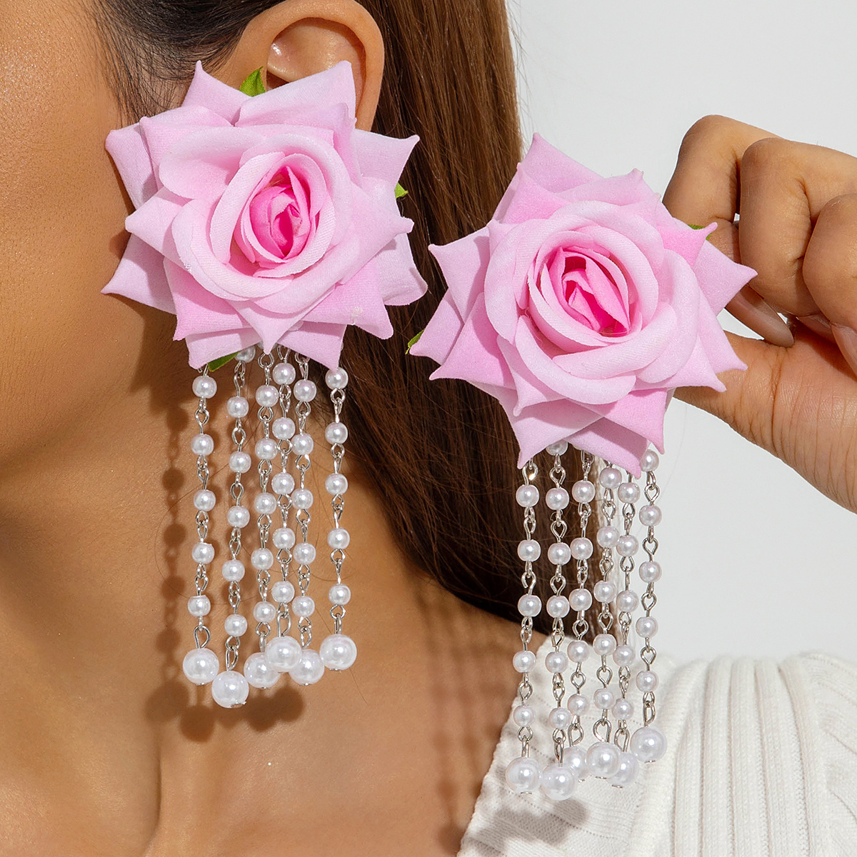 27531-ear-pink-3-EP