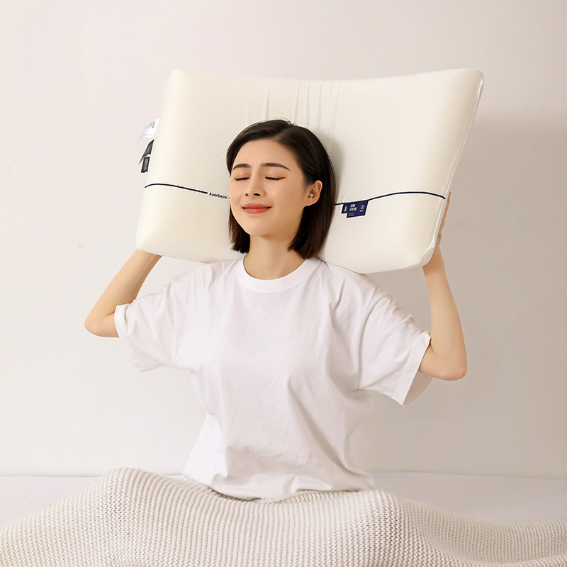 新型輪亜輪ホテルの同じタイプの記憶綿がゆっくりと一人の枕工場に戻ってきます。|undefined