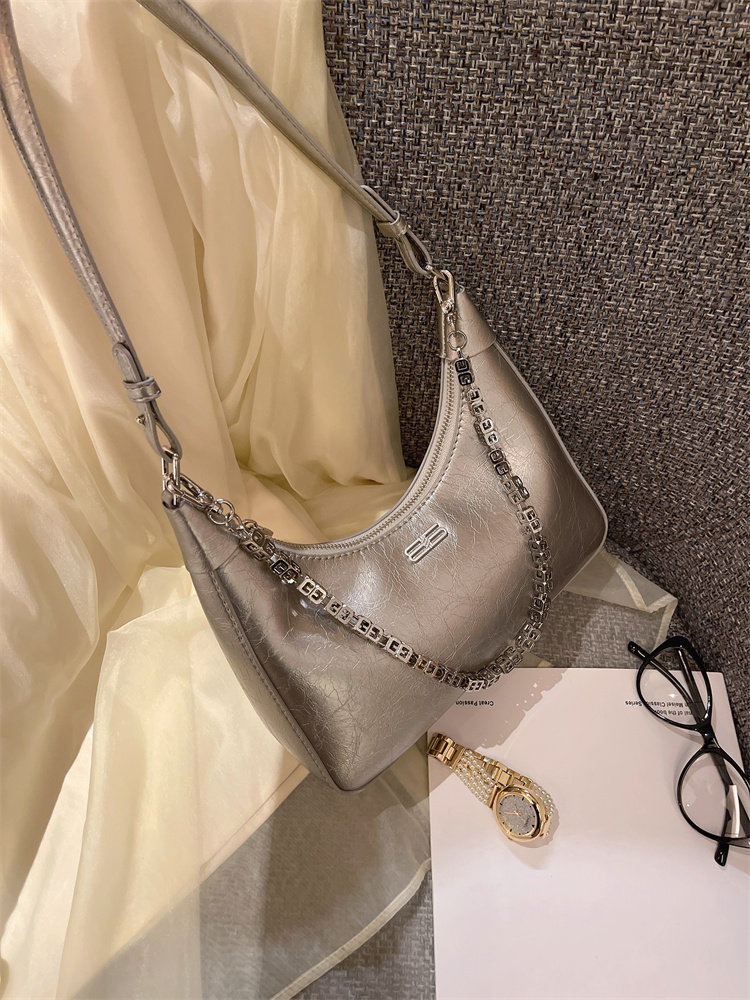 French Style Genuine Leather Underarm Bag For Women 2026 New Retro Crescent Bag Trendy Chain Casual Versatile Crossbody Bag - Thumbnail 8
