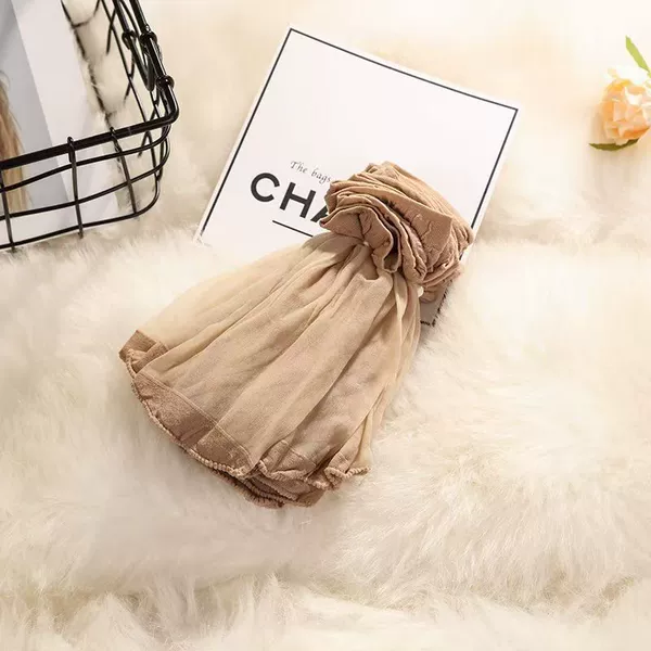 Crystal socks [skin color]