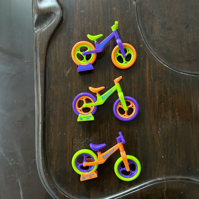 Medium radish bicycle [three colors random]]