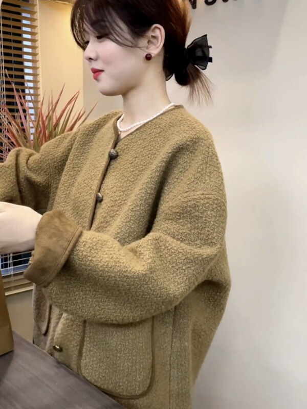 韩系小香风短款外套女2025春秋新款时尚休闲百搭皮毛一体上衣百搭|undefined