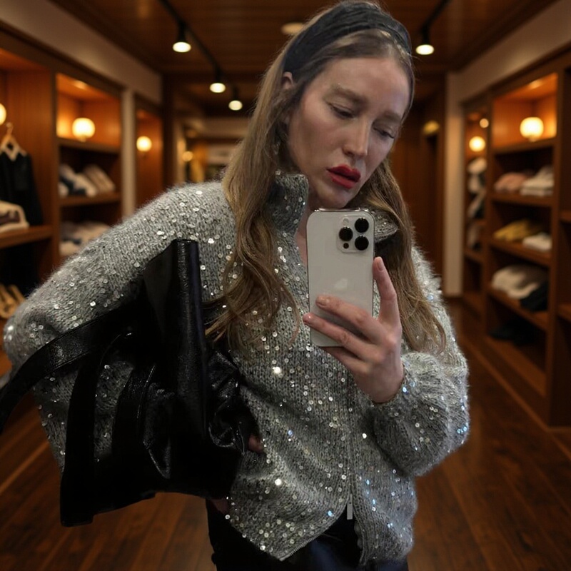 2025 Autumn/Winter New European and American Style Sequin Cardigan Solid Color Long Sleeve Sweater Women's Knitted Sequin Cardigan 2025 Autumn/Winter New European and American Style Sequin Cardigan Solid Color Long Sleeve Sweater Women's Knitted Sequin Cardigan