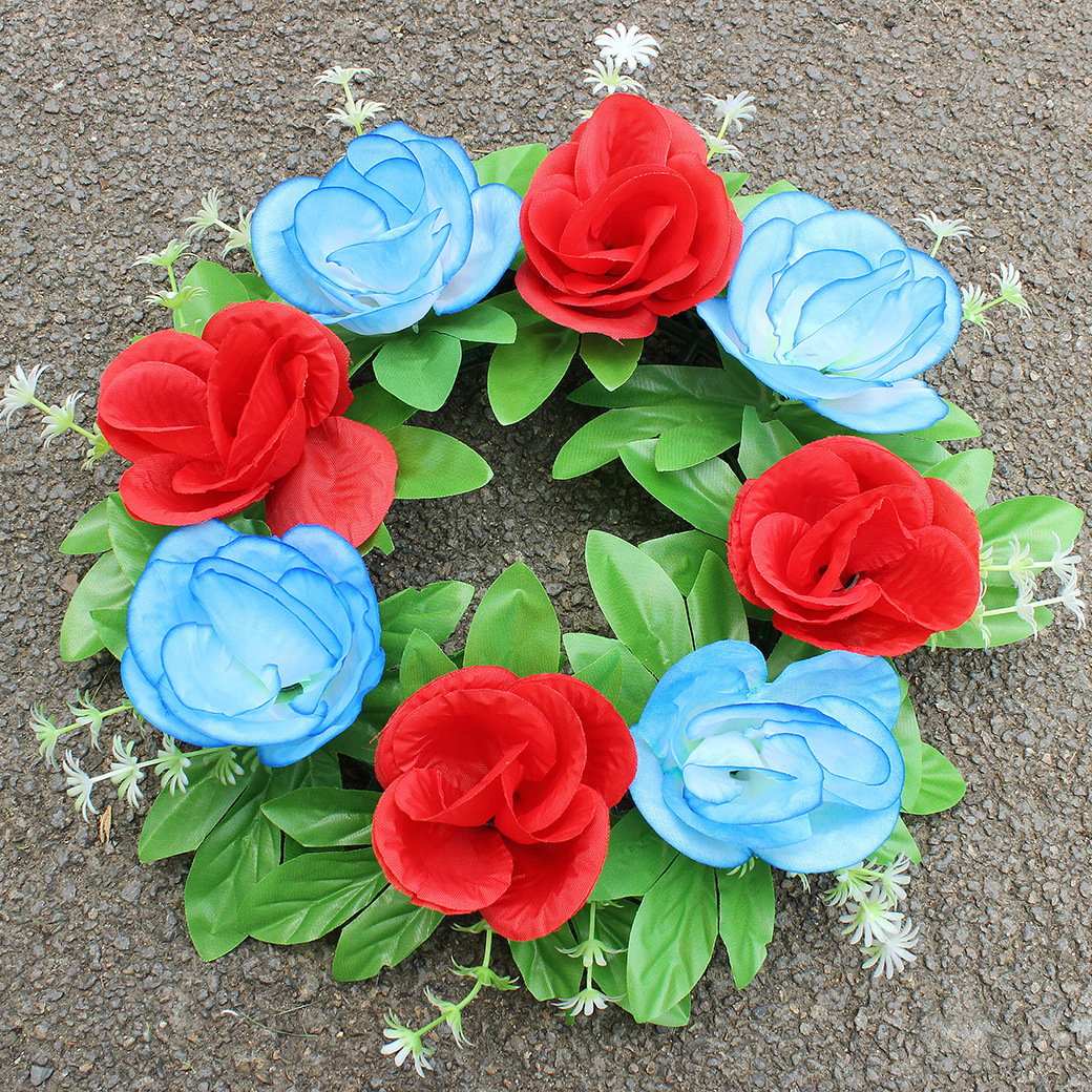 Big Red Set Blue