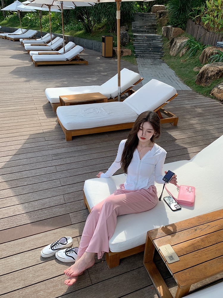 31ef8c50-22f5-4ee5-b831-c0e5b54b02ff.jpe