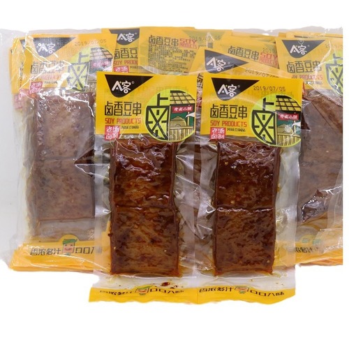 Ake Lu Xiang Dou Chuan: 50 packs of tender bean threads, dried tofu, spicy strips—small-packaged, spicy and numbing bean-based snacks, a Shandong specialty.