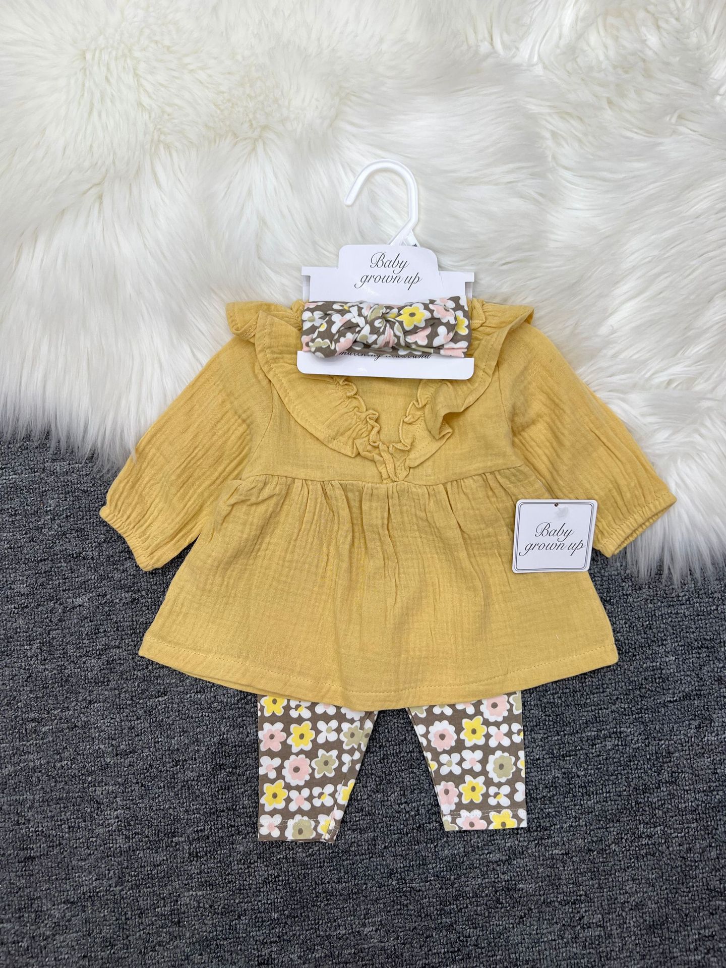 Primavera y otoño niñas falda de flores trituradas tres piezas de algodón puro ropa de muñeca de encaje bebé ropa de raspaje
