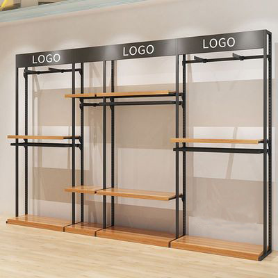 Estante de ropa para niños percha de piso en forma de Casa estante de exhibición simple tienda de ropa para niños estante de exhibición combinación montada en la pared