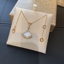 V��Сȹ���朿�ȸ�G��ؐĸ�t����18kõ���M����Εr���i���Ů