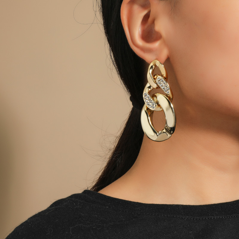 New Style Geometric Chain Earrings Fashion Retro Niche Design Sense Diamond Alloy Earrings display picture 4