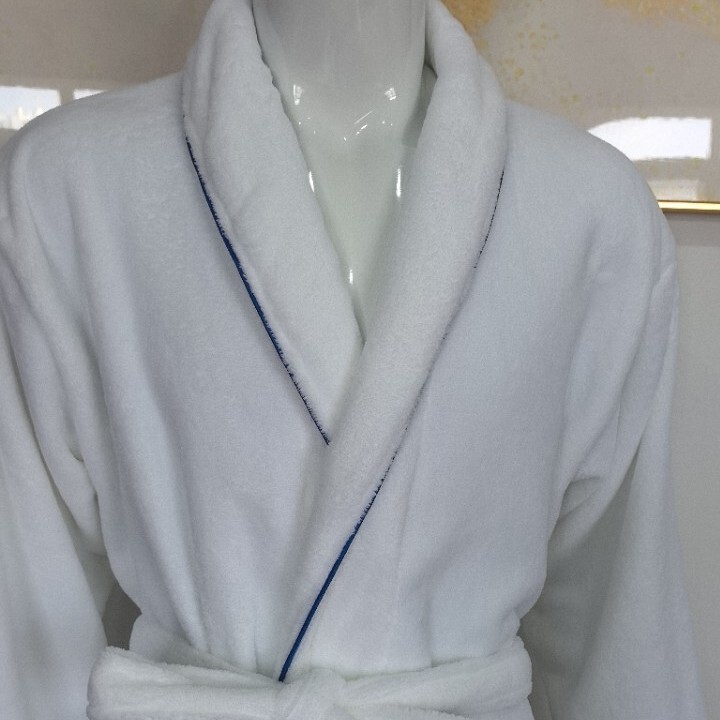 Foreign Trade Export Autumn and Winter Coral Velvet Nightgown for Men and Women, Five-Star Hotel Extra Long Autumn and Winter Bathrobe