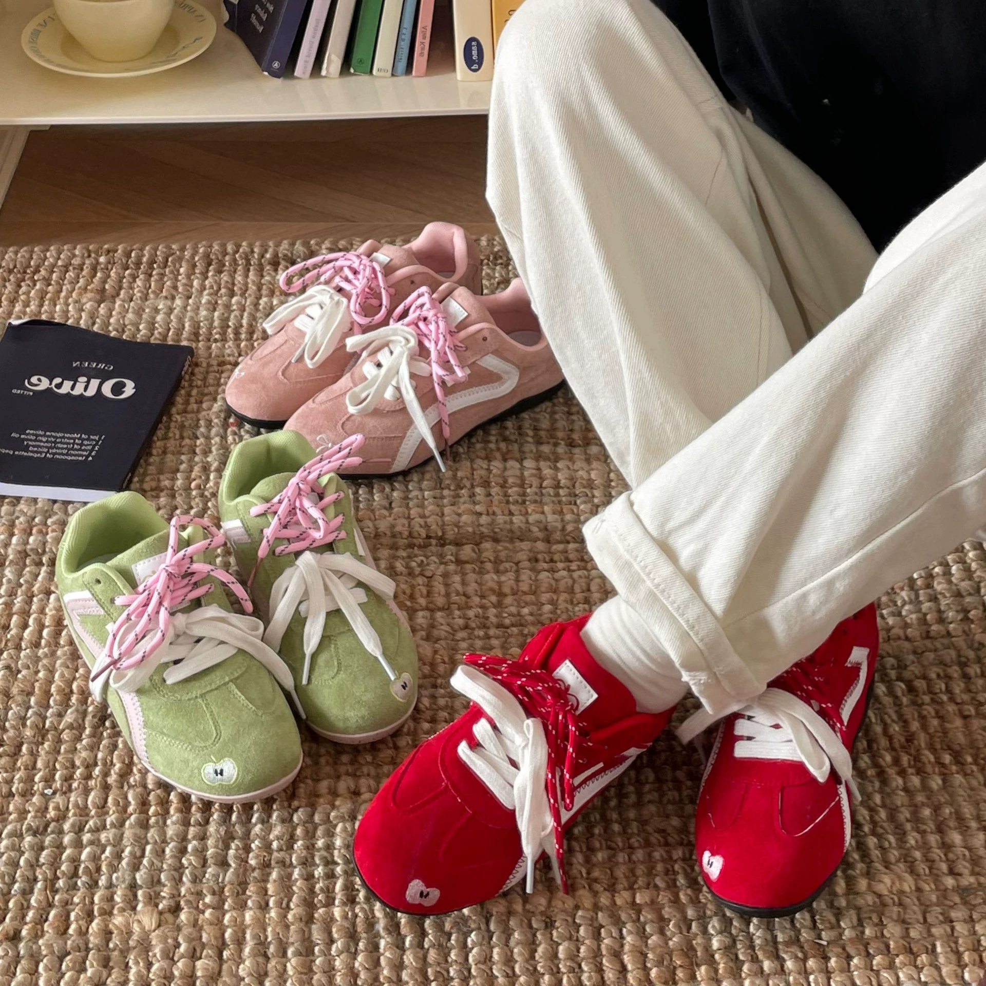 Самостоятельная версия ~ Красные ретро морали туфли из дикого цвета шнуровка повседневные кроссовки женские туфли на тонком подошве