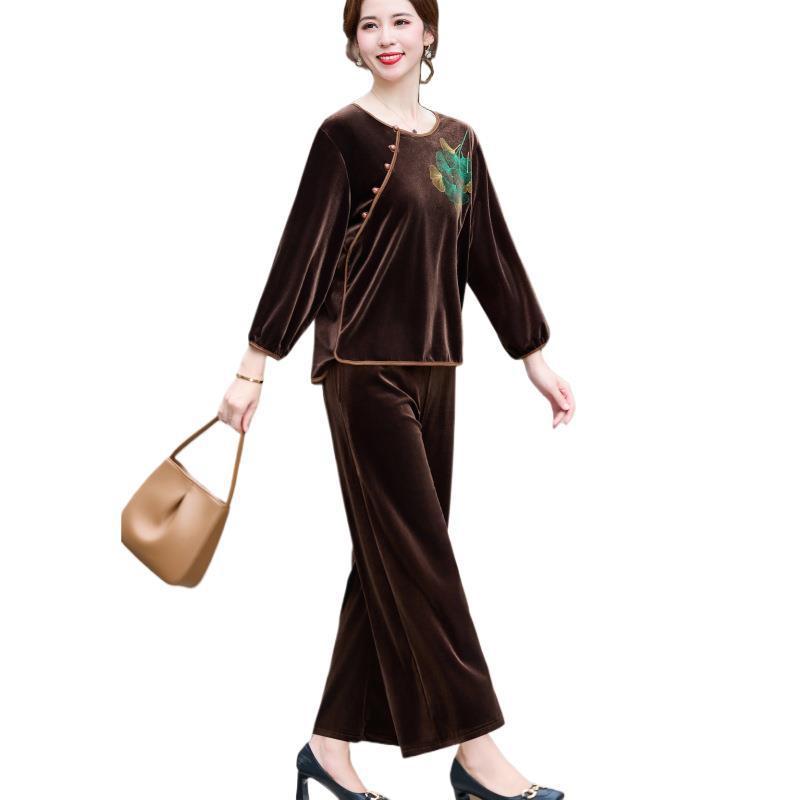 新款中老年女装两件套妈妈秋装时尚金丝绒套装宽松中国风|undefined