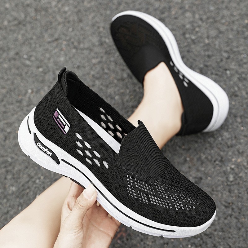 Zapatos de mujer 2026, zapatos de malla transpirable para verano, zapatos de tela estilo Pekín para mujer, zapatos para caminar para mujeres de mediana edad y mayores, zapatos casuales para mujer image 4