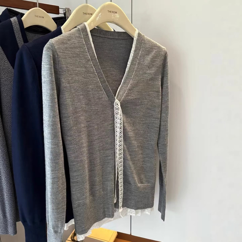 An Style French Light Luxury Line Merino Wool Blend Lace V-Neck Faux Two-Piece Knitted Cardigan for Women, Spring 2026 An Style French Light Luxury Line Merino Wool Blend Lace V-Neck Faux Two-Piece Knitted Cardigan for Women, Spring 2026