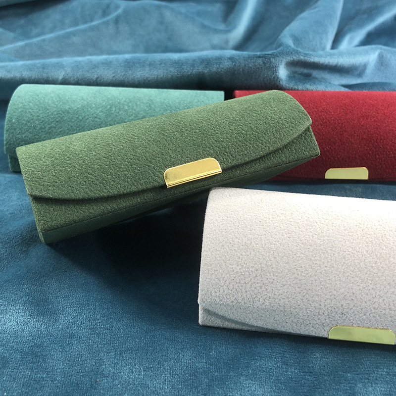 64g Weight Jewelry Boxes Classification 1 Piece Quantity Holiday, Daily Occasion Flannel Material Solid Color Pattern Classic Style Style 1 Piece Flannel Classic Style Holiday Daily Solid Color Jewelry Boxes 3
