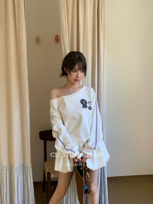 CXI甜美氛围感穿搭连衣裙秋季气质卫衣花瓣裙修身连衣裙甜辣ins风|undefined