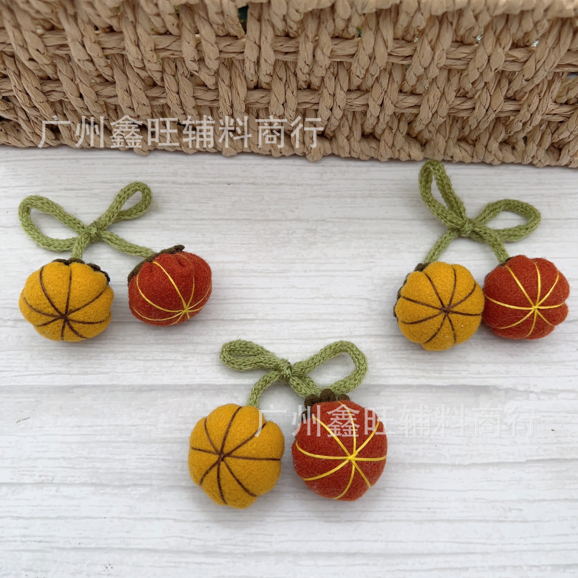 新款森系布艺南瓜果实花朵棉麻胸针包挂件可爱卡通花朵系列包包配