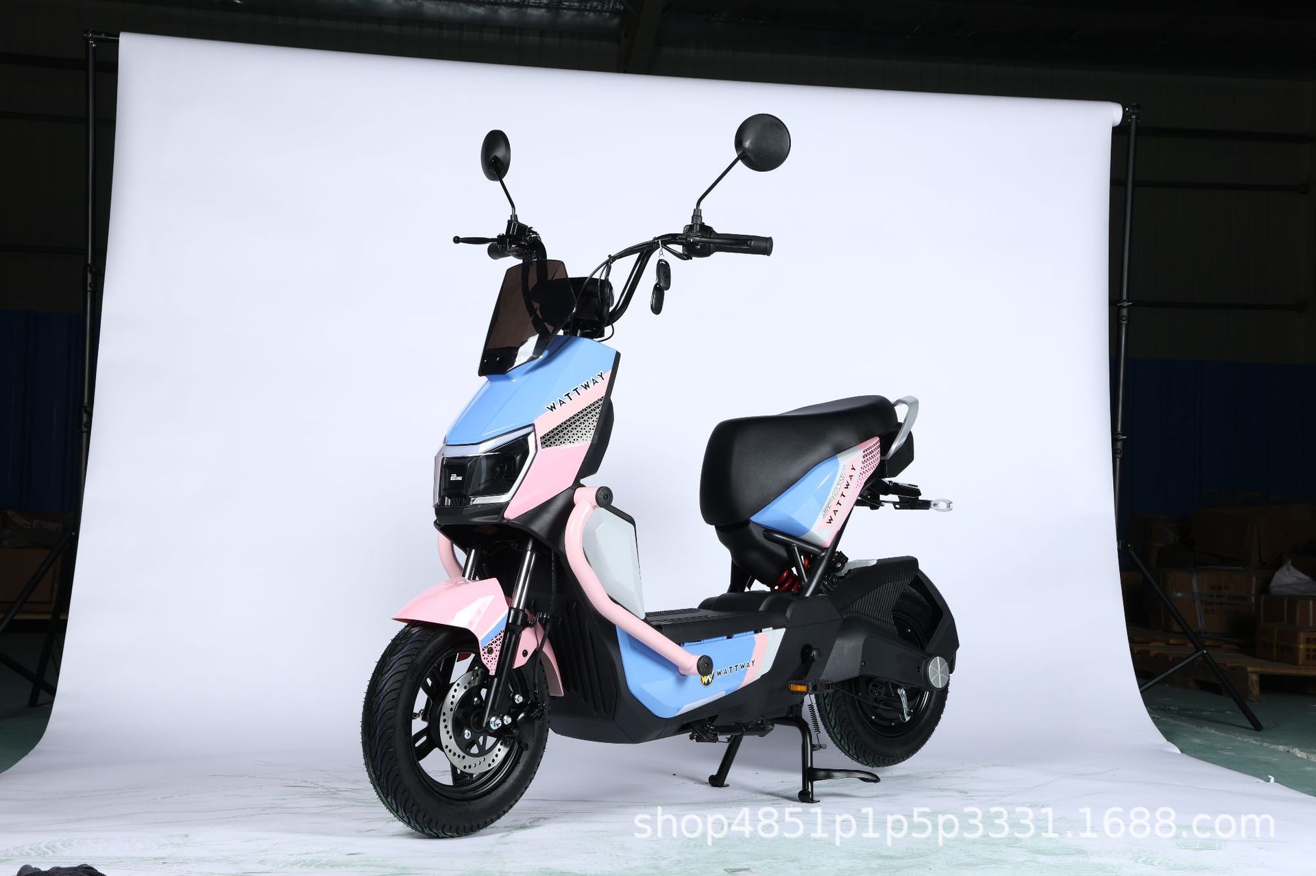 New Foreign Trade Model: Wolf Warrior Electric Motorcycle, Adult Two-Seater Electric Scooter, Exclusively for Export, Factory Wholesale