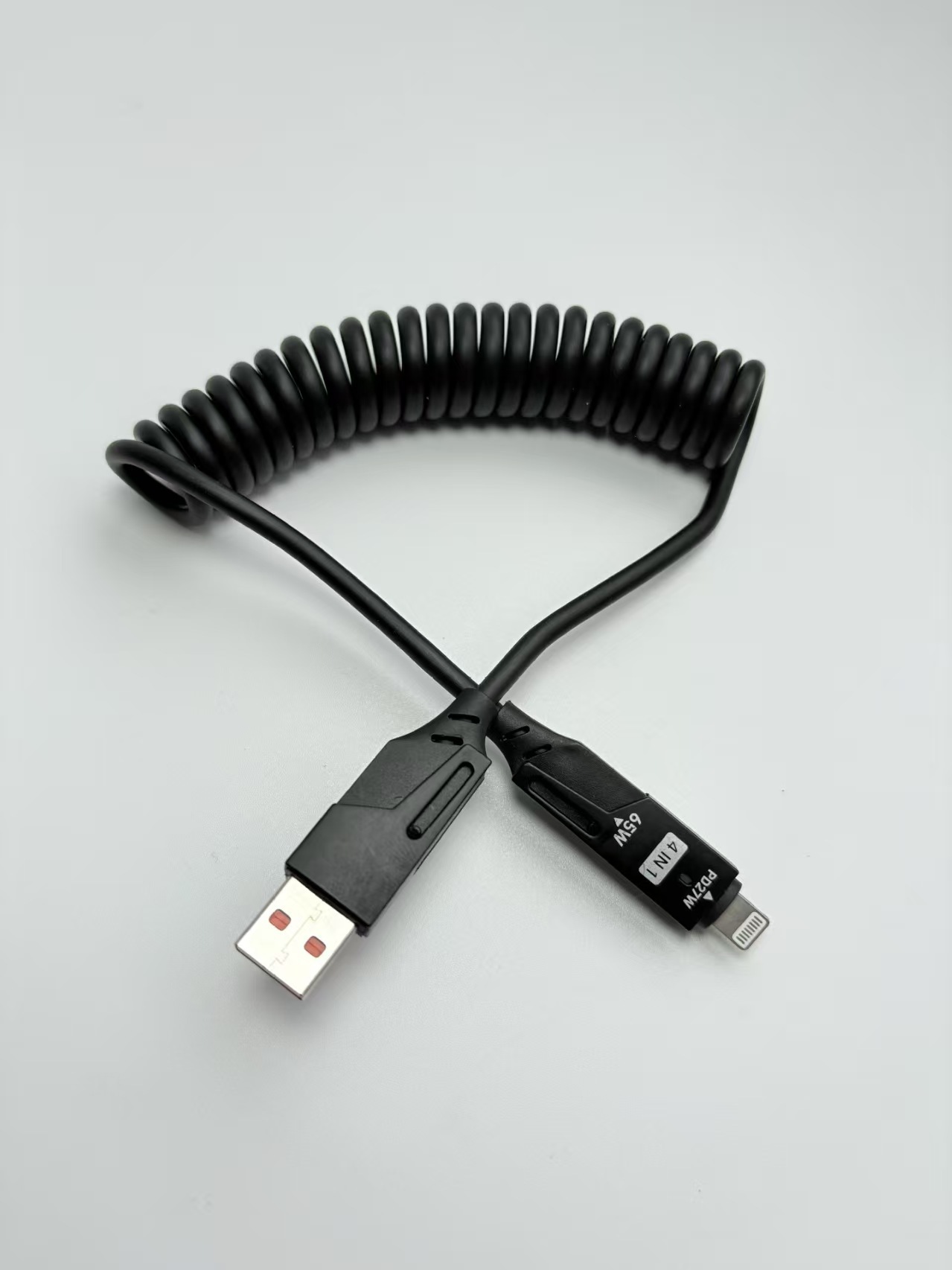 [Toda la red de bajo precio] Spring Mechanics 4 - in - 1 cable de datos 2 remolque 2 cable de carga rápida tipo-c montado en el vehículo