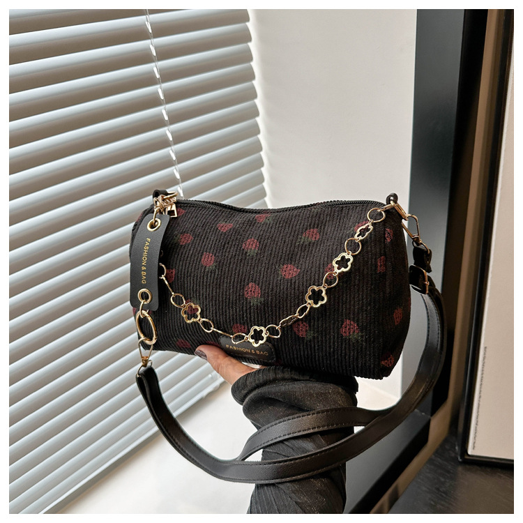 Korean version Instagram fashion cute girl pillow bag 2024 summer new simple casual corduroy single shoulder diagonal_voghion.com