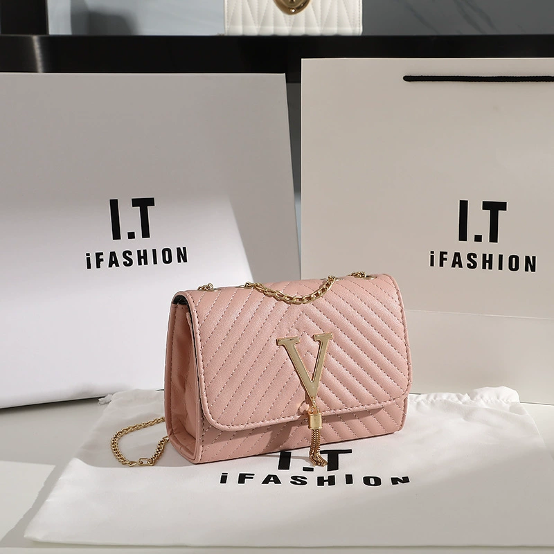 Сумка через плечо (I.T iFASHION), стёганая экокожа с цепочкой, 2023