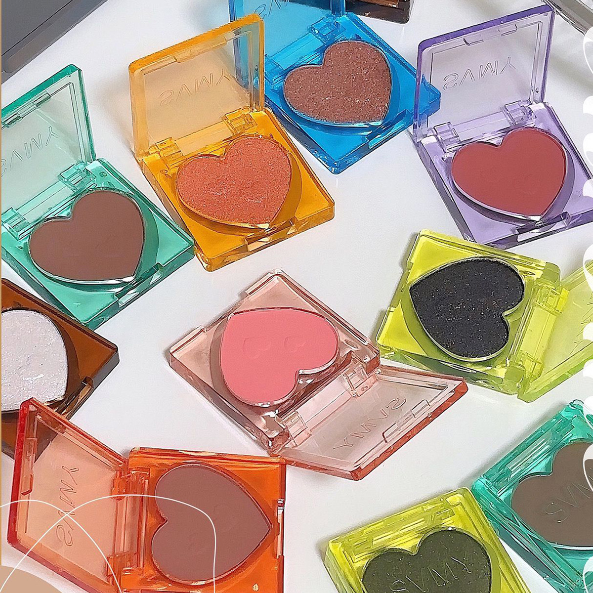 Hot-Selling Supply: Brilliant and Colorful Single-Color Eyeshadow Palette, Brightening Pearlescent Highlighter, Matte Silkworm Blush Powder