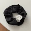7# black small grid