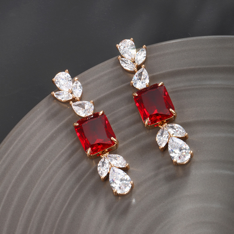 Xuping joyería retro rojo europeo y americano color de imitación ligero lujo completo pendientes de diamantes largos pendientes de ventilador de gota cuadrada