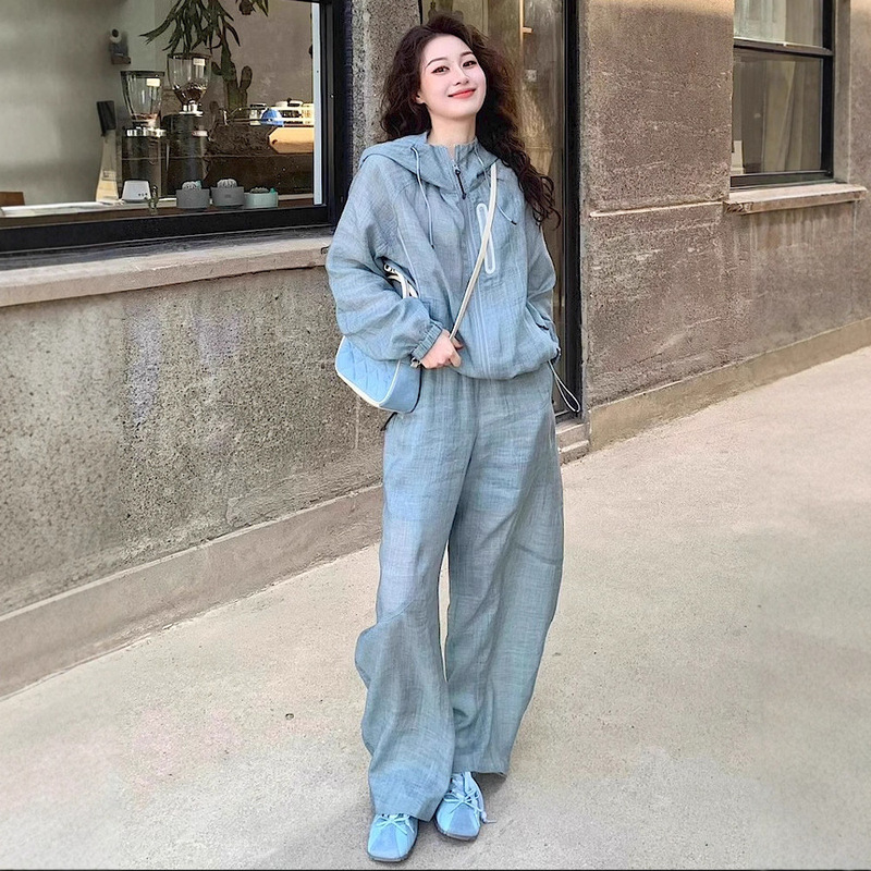 Outdoor Hiking Sports Suit New 2025 Summer Thin Hooded Long-Sleeved Sun Protection Blouse Two-Piece Set for Women