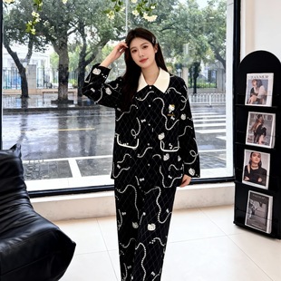 ˯��Ů������z������kitty�ڽ��p�����b�����I���⴩�Ҿӷ�˯��