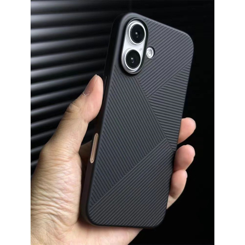 Three-Dimensional Stripesd Geometry Suitable for Apple 17 Mobile Phone Case Ultra-Thin Iphone17Promax Pure Black Matte 16
