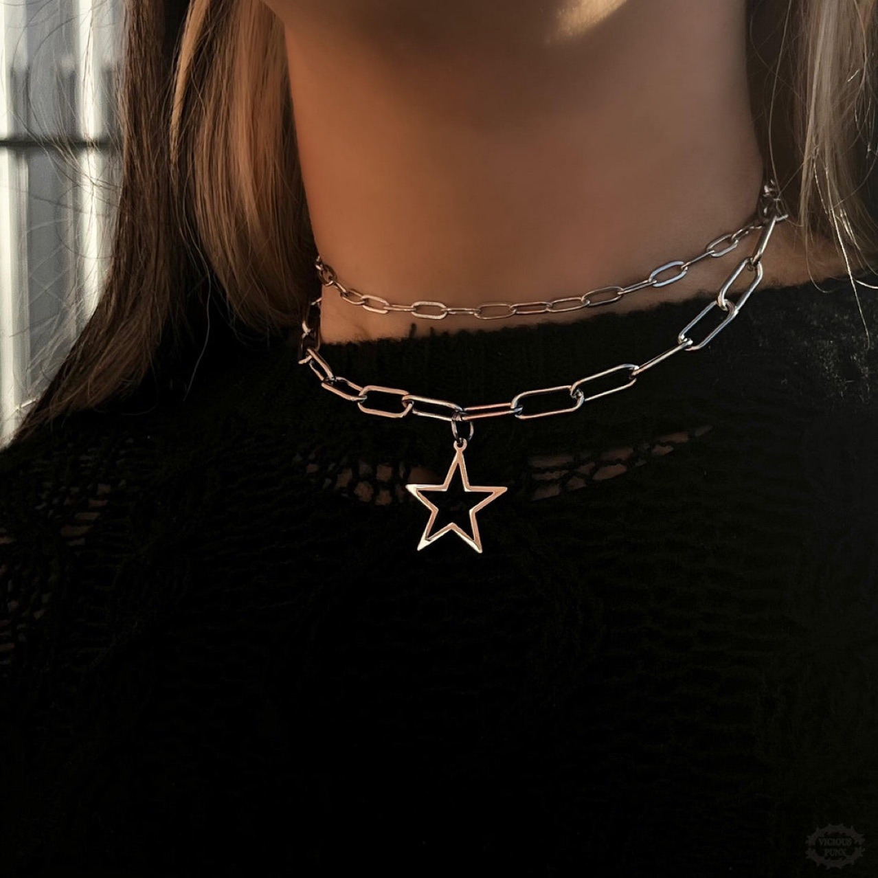 钛钢空心五角星项链韩国潮时尚锁骨链网红简约个性小巧颈饰女