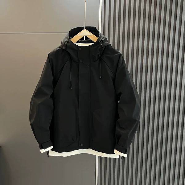 Black [Spring and Autumn]