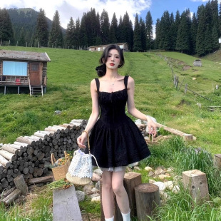 �Ľ����@�ݶ�ȹ�W������ȹ�B��ȹ2025�ձ��L��ɫ���y�����B��ȹŮ