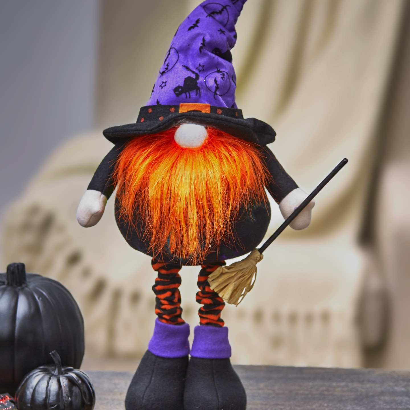 Decoración de Halloween suministros bebé retráctil sin rostro ancianos luminoso muñeca sin rostro escoba alta sombrero bruja adornos