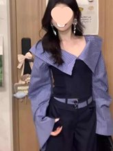 大码法式条纹拼接假两件衬衫胖mm两件套一字肩上衣女春季穿搭套装