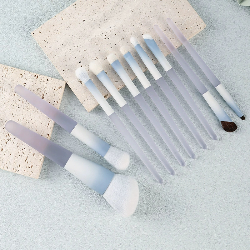 Chen Yuan Yuan lo mismo 10 conjuntos de cepillo de maquillaje blush cepillo de sombra de ojos cepillo de sombra de nariz cepillo de maquillaje un conjunto completo